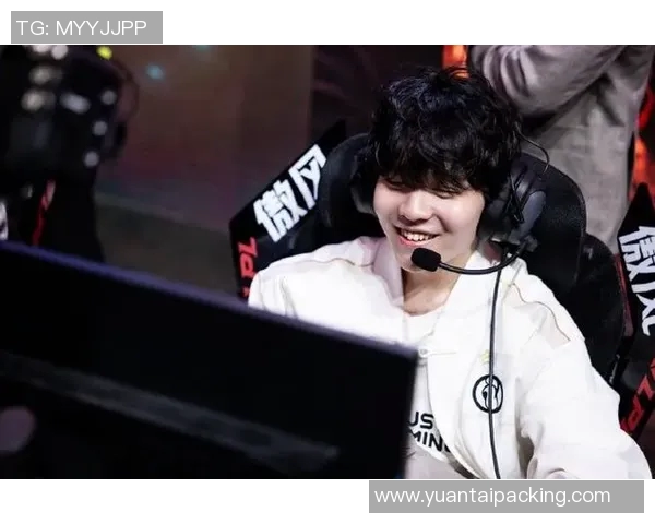 FPX在S15电竞总决赛城市赛中的拼搏历程与荣耀回顾